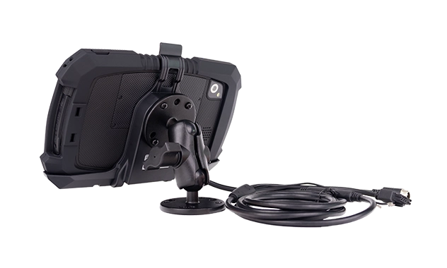 MDT765 rugged tablet attached to full-metal vehicle bracket for stable and secure operation on the road.